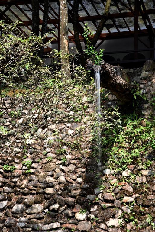 Sun Moon Lake Bamboo Rock Garden Yuchi Exterior photo