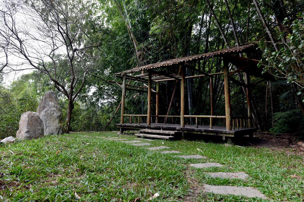 Sun Moon Lake Bamboo Rock Garden Yuchi Exterior photo